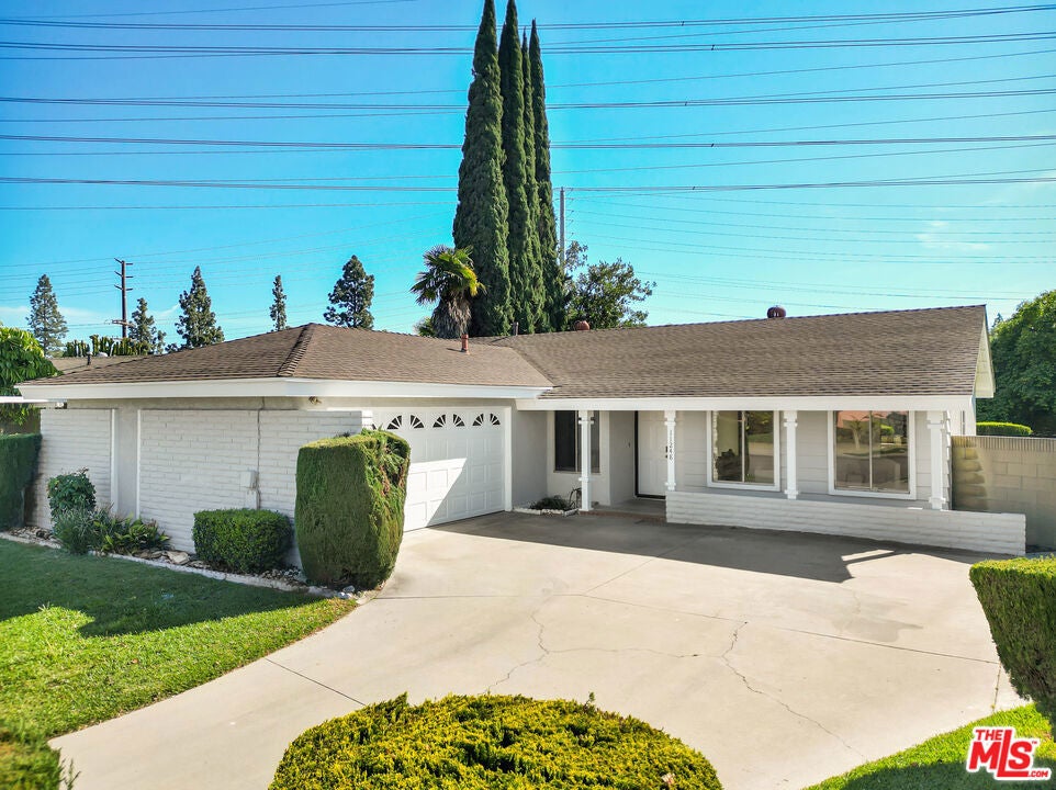 Photo of Listing #25610431