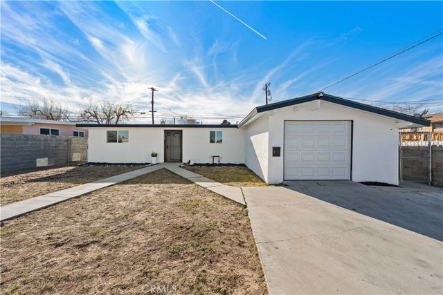44745 3rd E, Lancaster