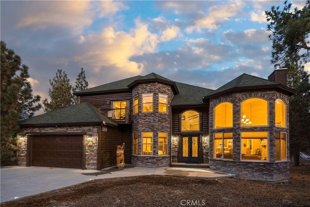 325 Stoney Creek Road, Big Bear Lake