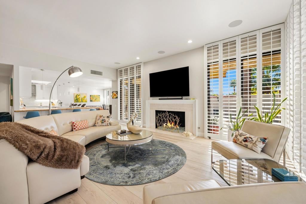 Photo of Listing #219144933DA