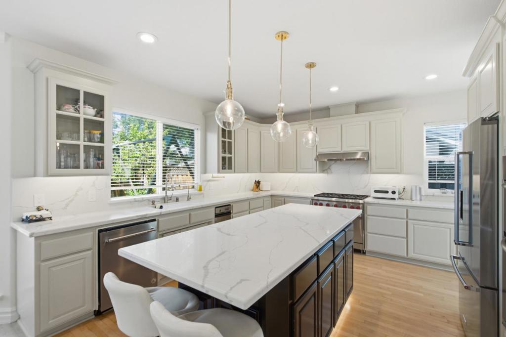 Photo of Listing #ML82027852