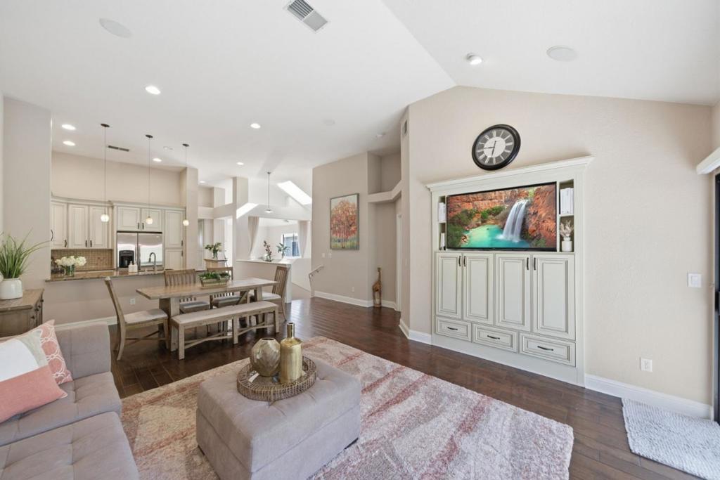 Photo of Listing #ML82038839