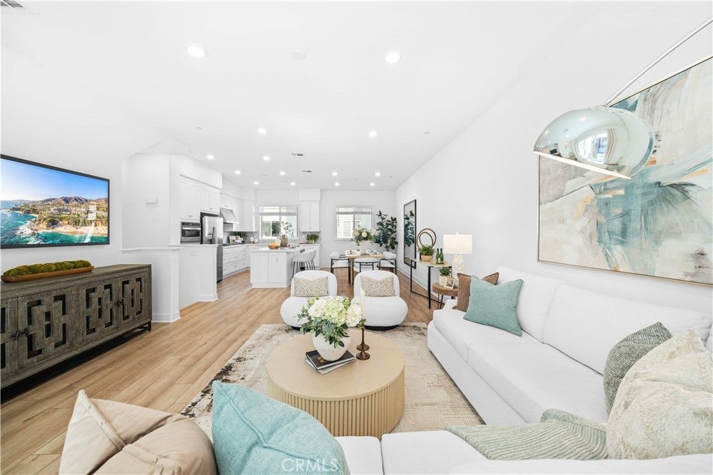 Photo of Listing #OC26058354