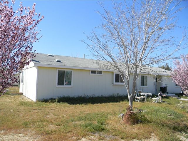 16846 E Avenue T, Llano