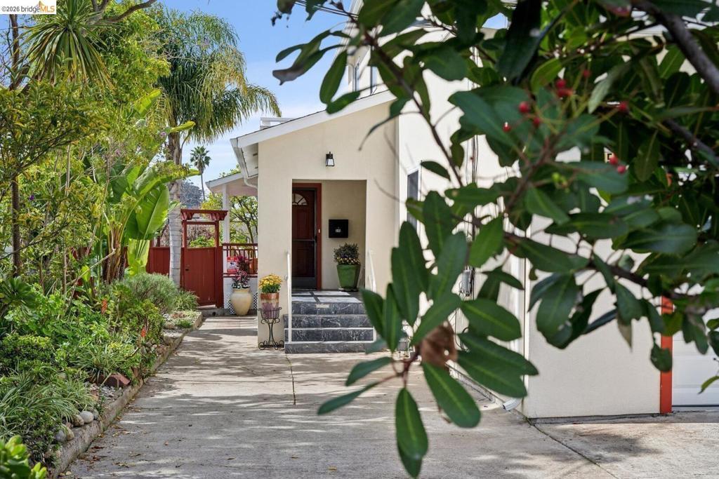 Photo of Listing #41127535