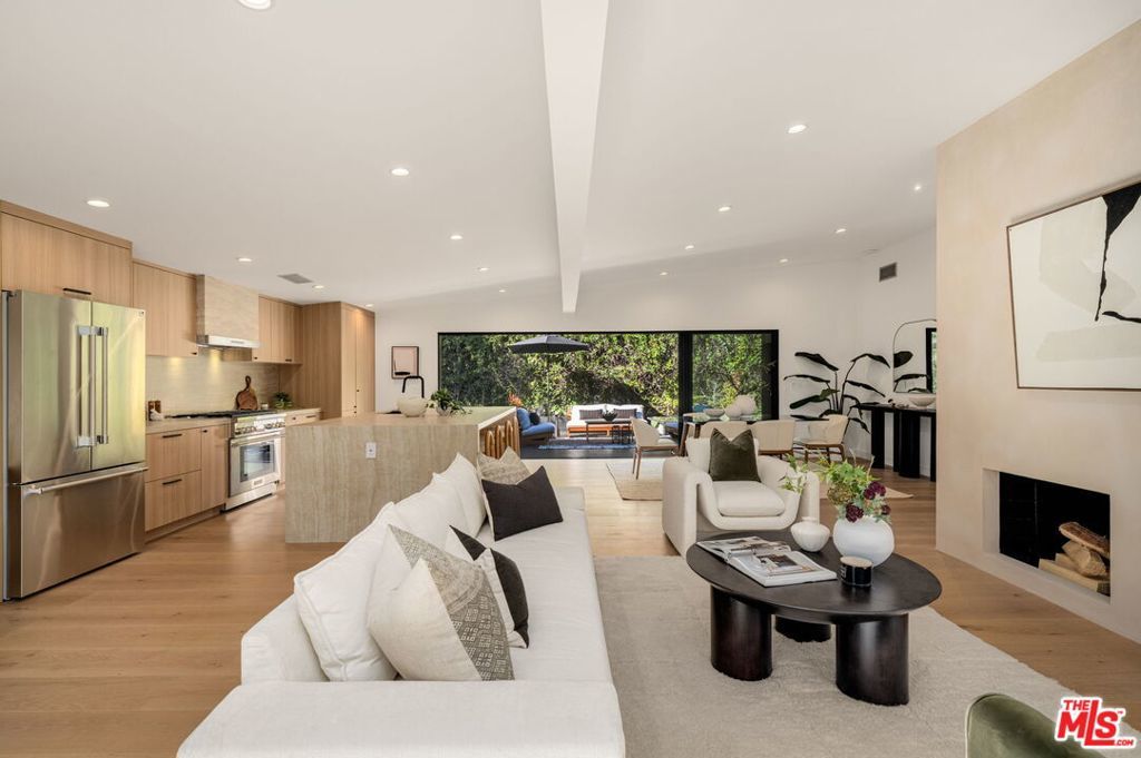 Photo of Listing #26665971