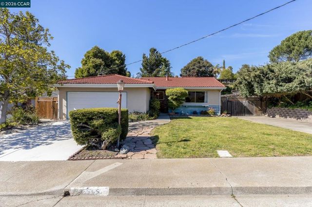 2555 Arroyo Ave, Pinole
