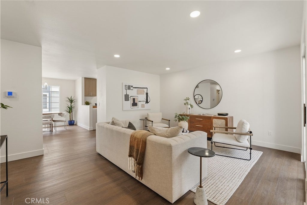 Photo of Listing #SB26058606