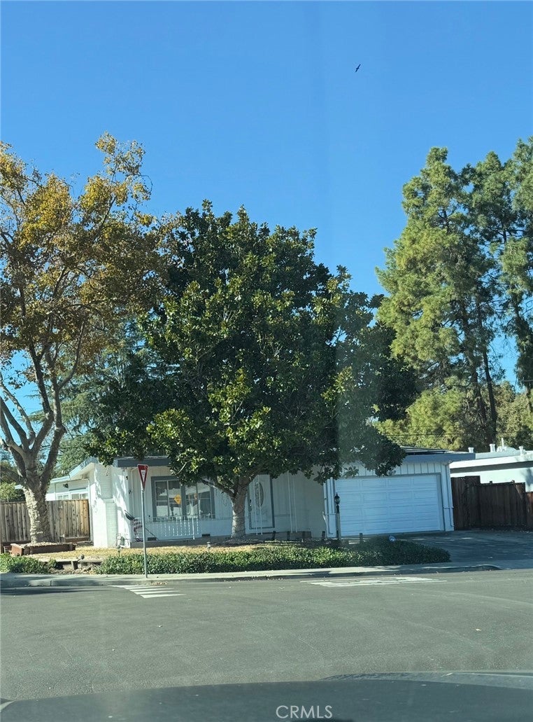 Photo of Listing #PW26058350