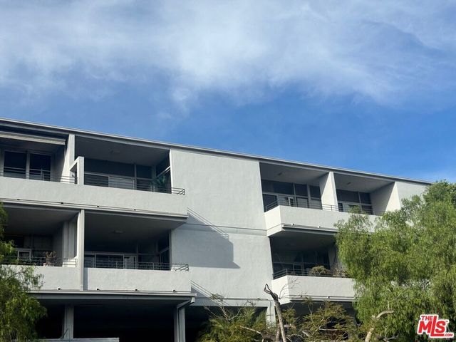16601 Marquez Avenue # 201, Pacific Palisades