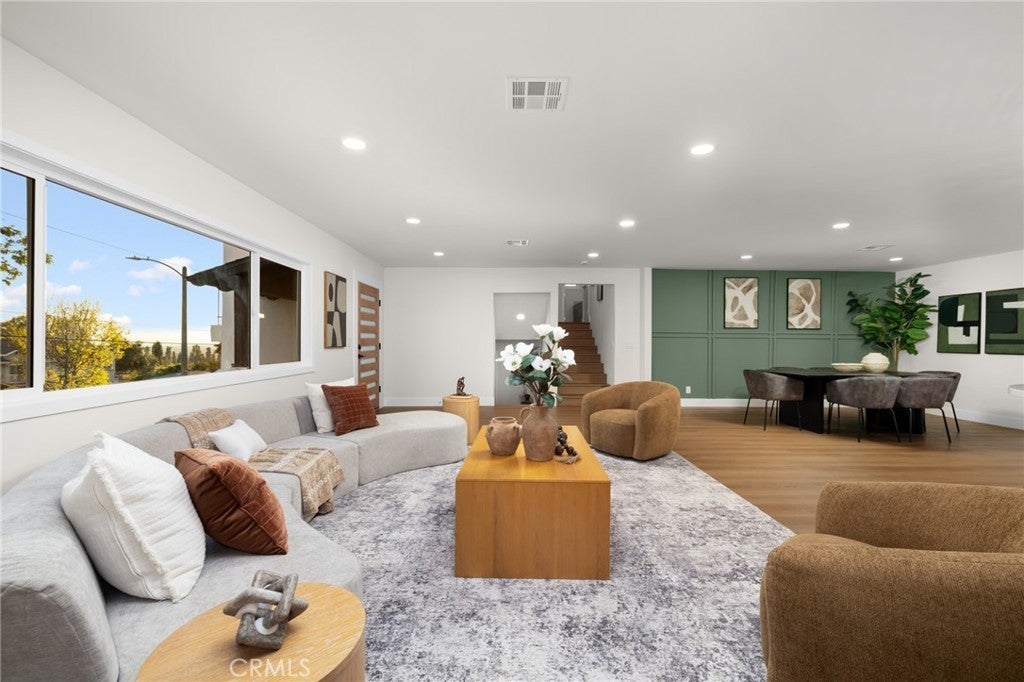 Photo of Listing #WS26058758