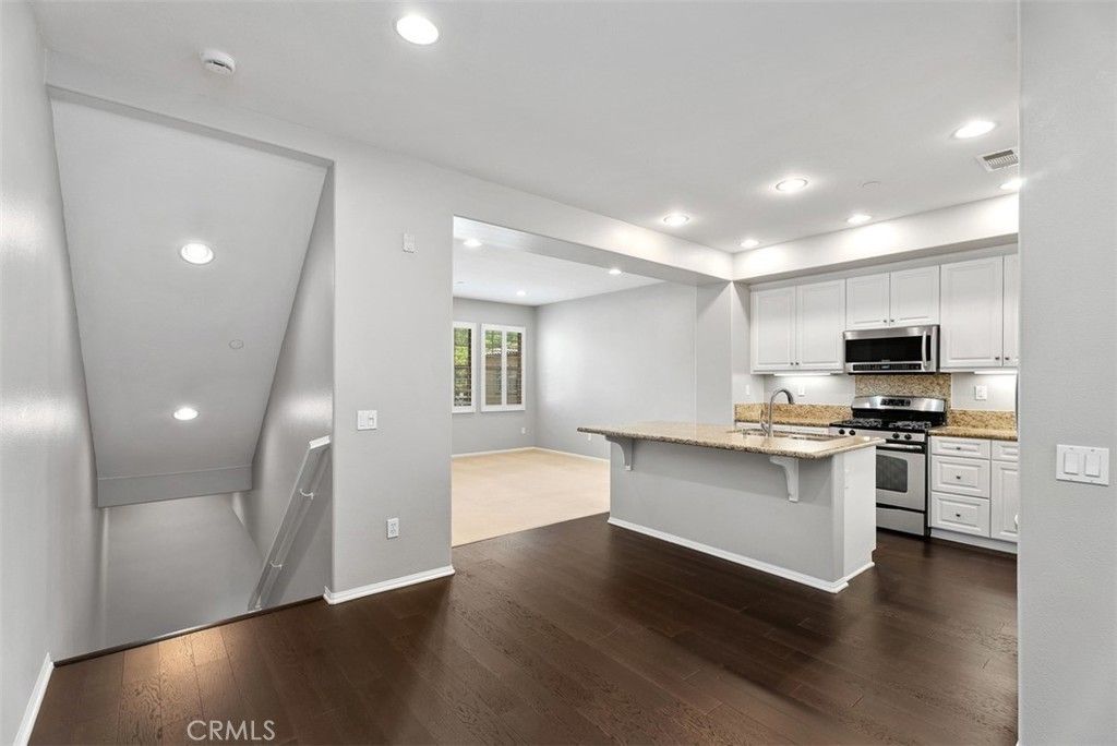 117 Silverado, Irvine