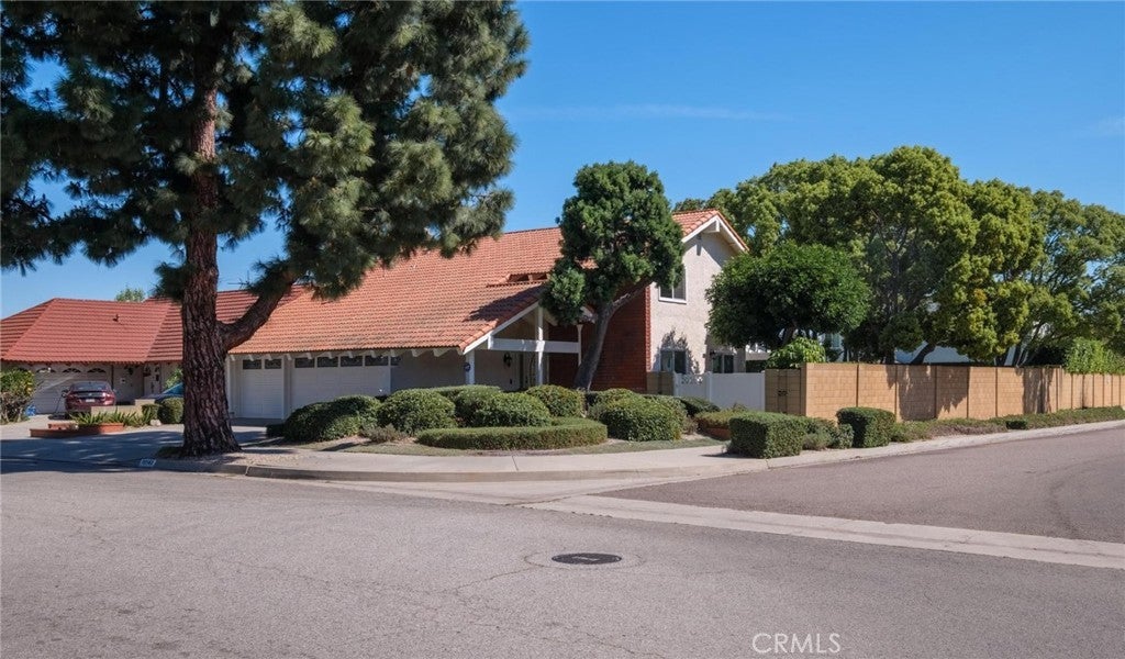 Photo of Listing #SB26056650