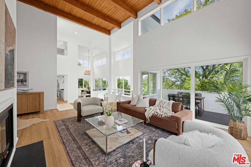 Photo of Listing #26649809