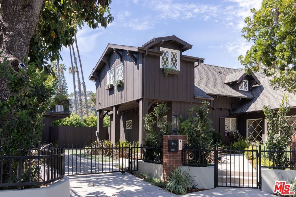 Photo of Listing #26665931