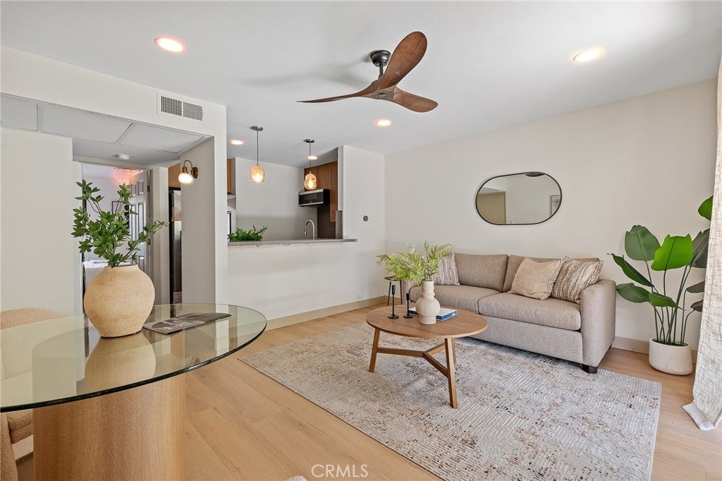 Photo of Listing #OC26059058