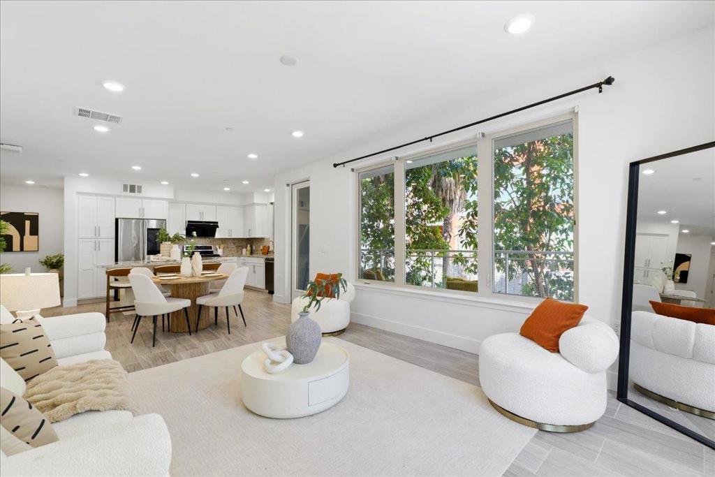 Photo of Listing #ML82037823