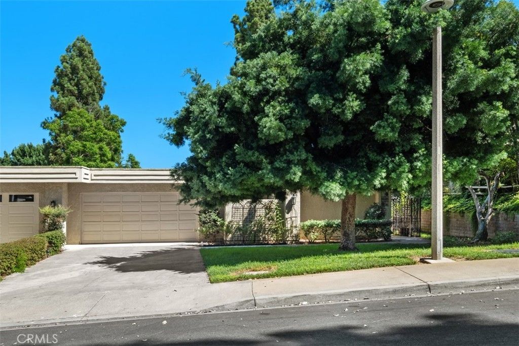 5581 Via Dicha # B, Laguna Woods