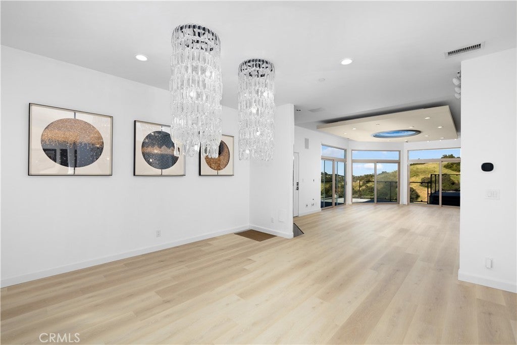 Photo of Listing #TR26056552