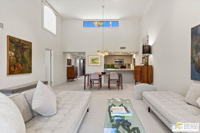 200 E Racquet Club Road # 8, Palm Springs