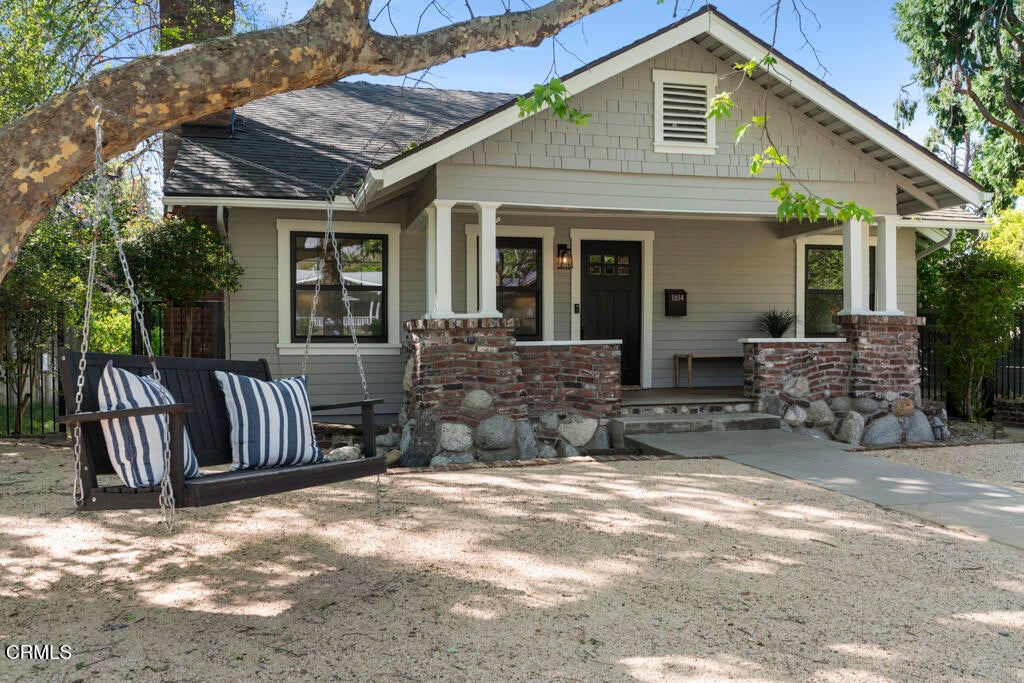 Photo of Listing #P1-26324