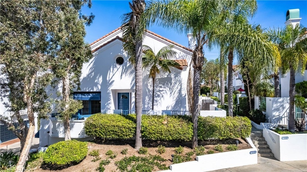 Photo of Listing #OC26059353