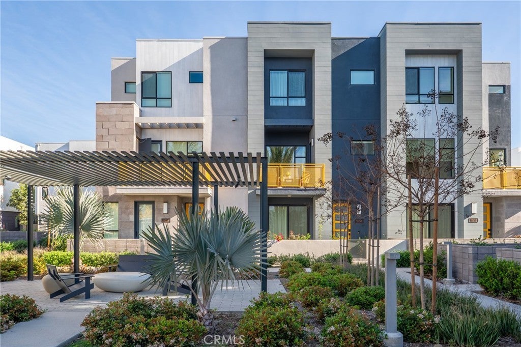 Photo of Listing #OC26057632