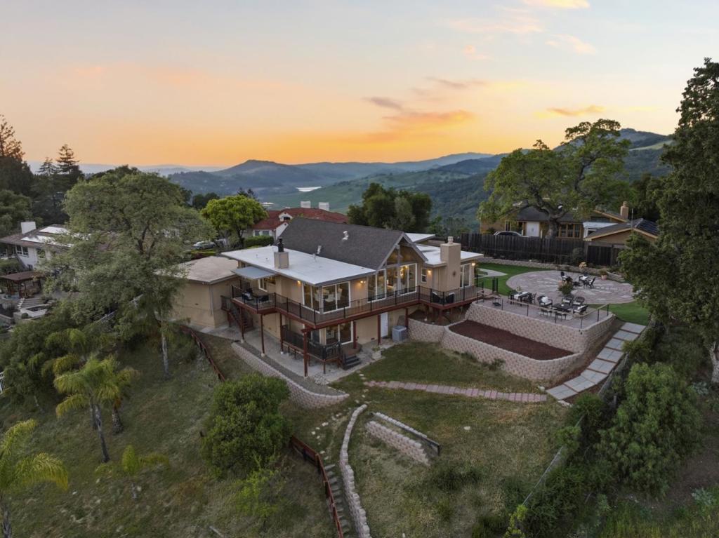 Photo of Listing #ML82038968