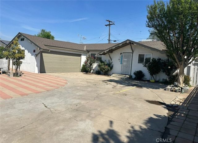 322 N Dayton, Tulare