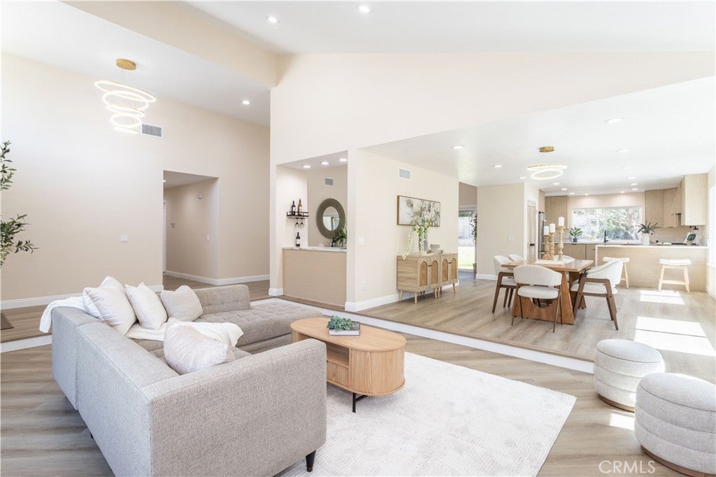 Photo of Listing #SR26058729