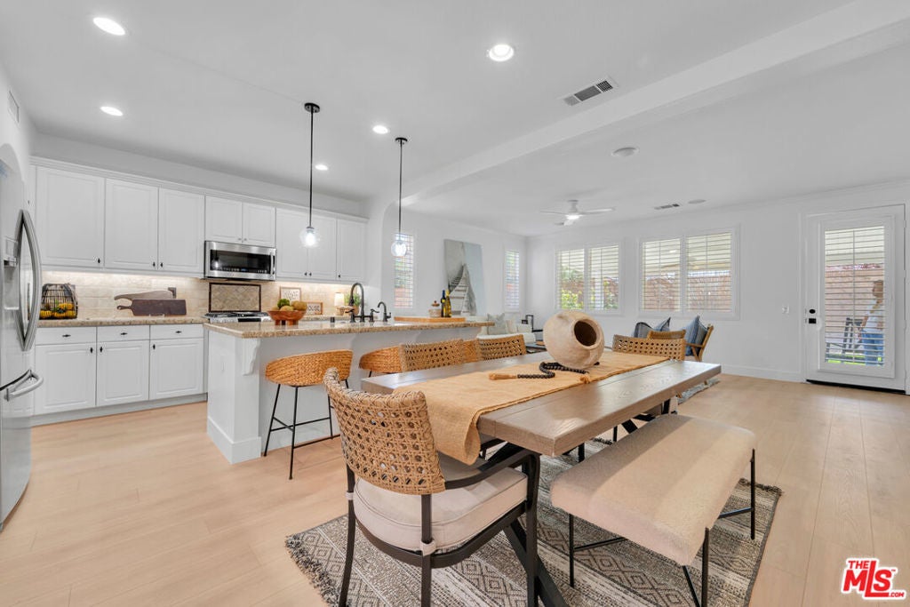 Photo of Listing #26664841