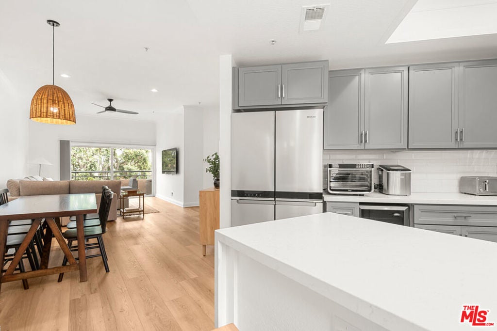 Photo of Listing #26665571