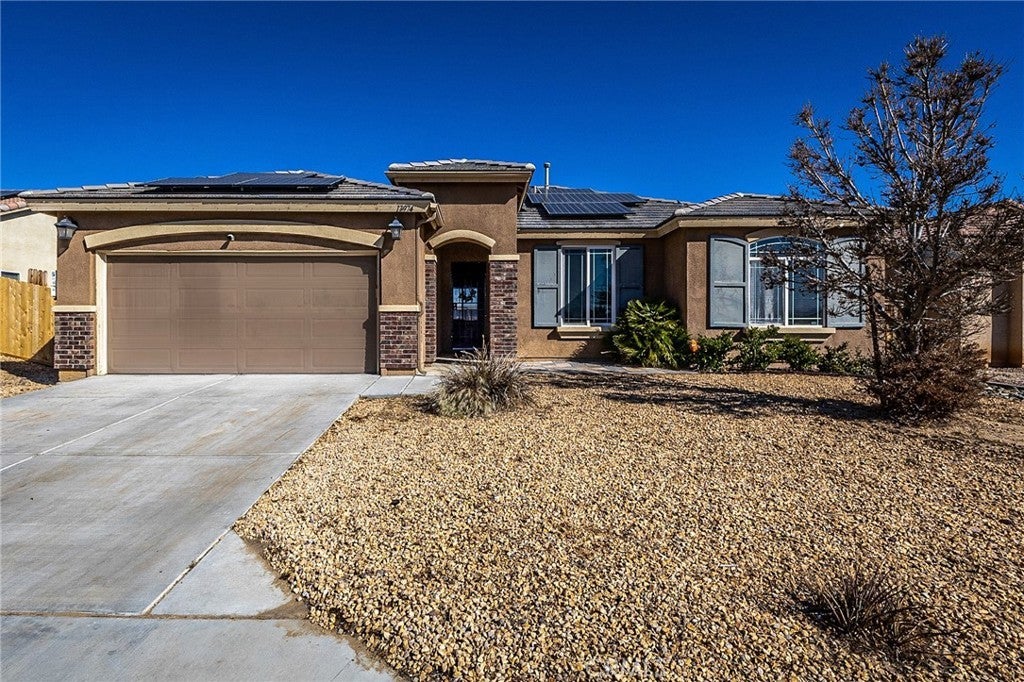 Photo of Listing #IV26059574