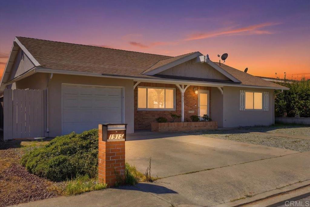 Photo of Listing #PTP2602101