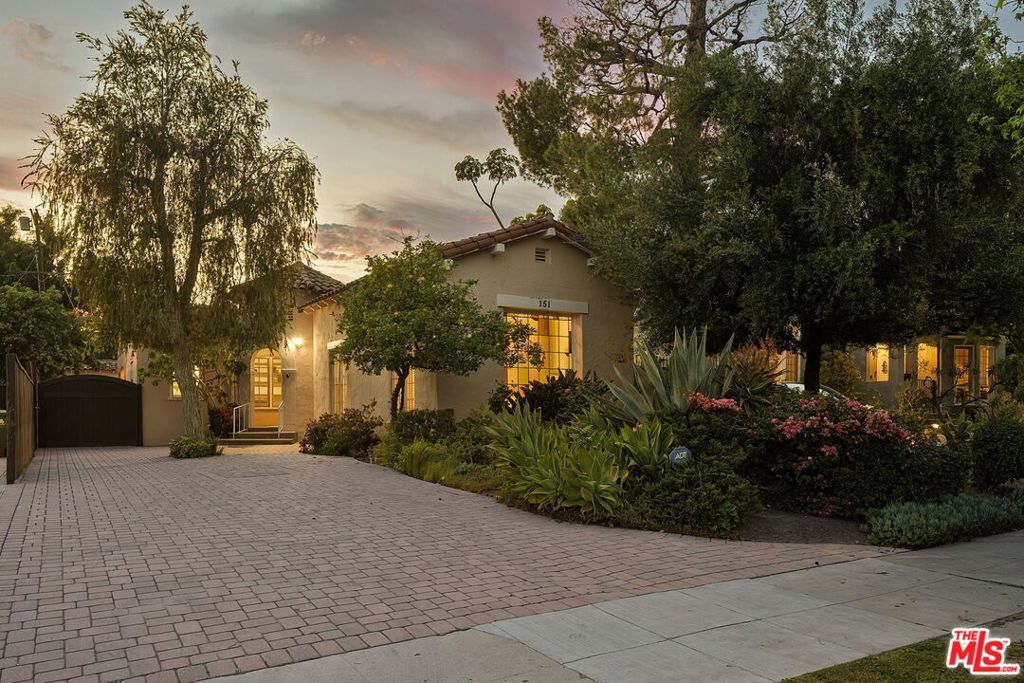 Photo of Listing #26656639