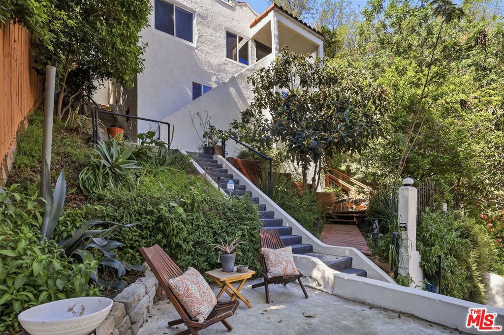 Photo of Listing #26665991