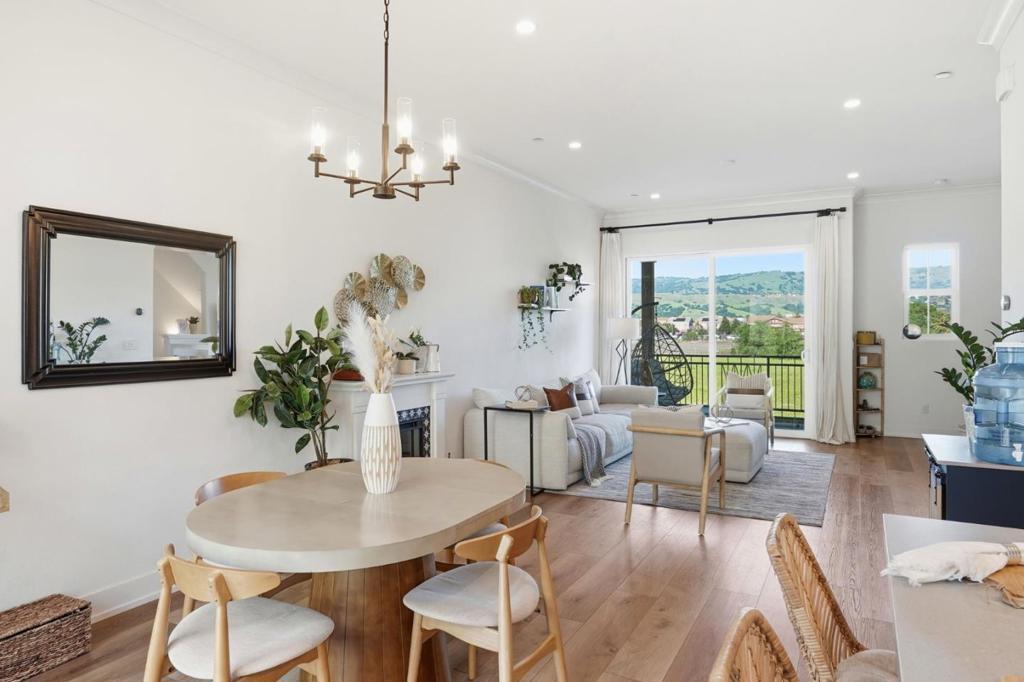 Photo of Listing #ML82037934