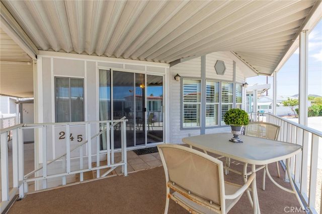 1295 S Cawston # 245, Hemet