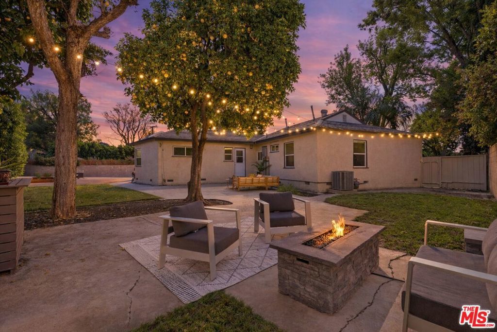 Photo of Listing #26665855