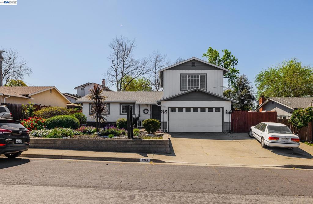 Photo of Listing #41127810