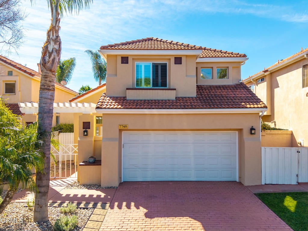 Photo of Listing #V1-35289