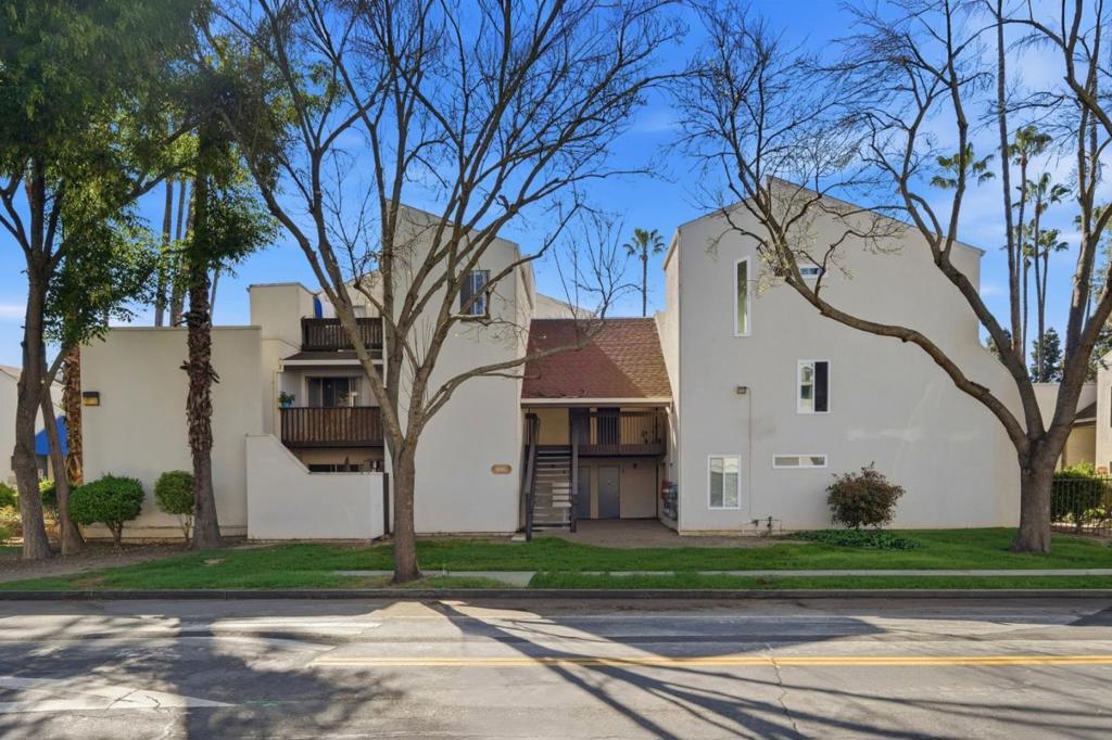 Photo of Listing #ML82039428