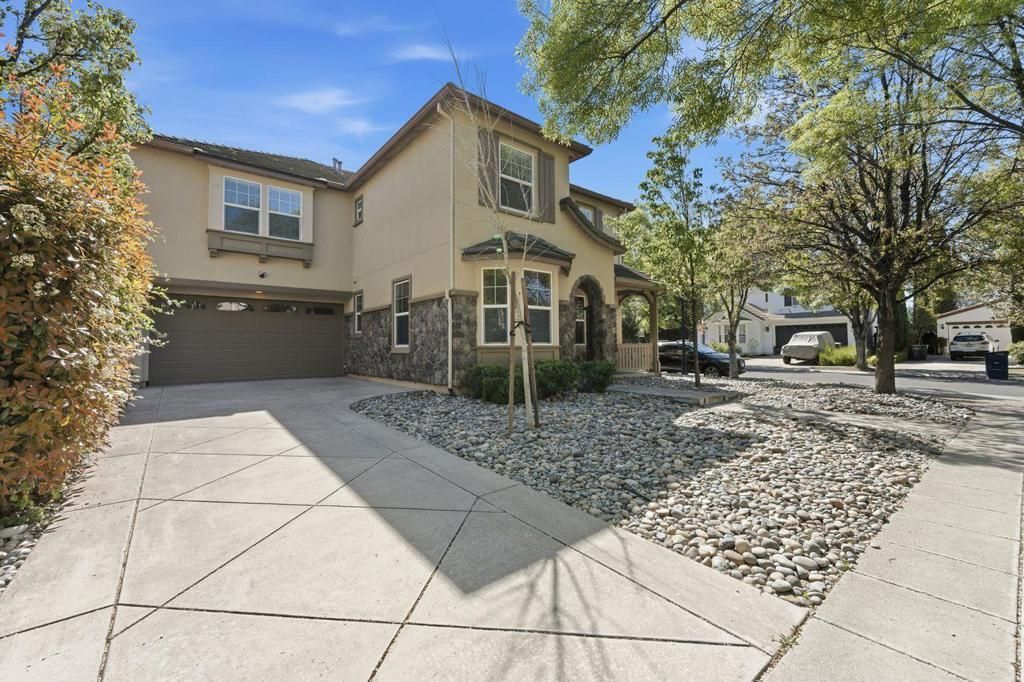 698 W Rico Way, Mountain House