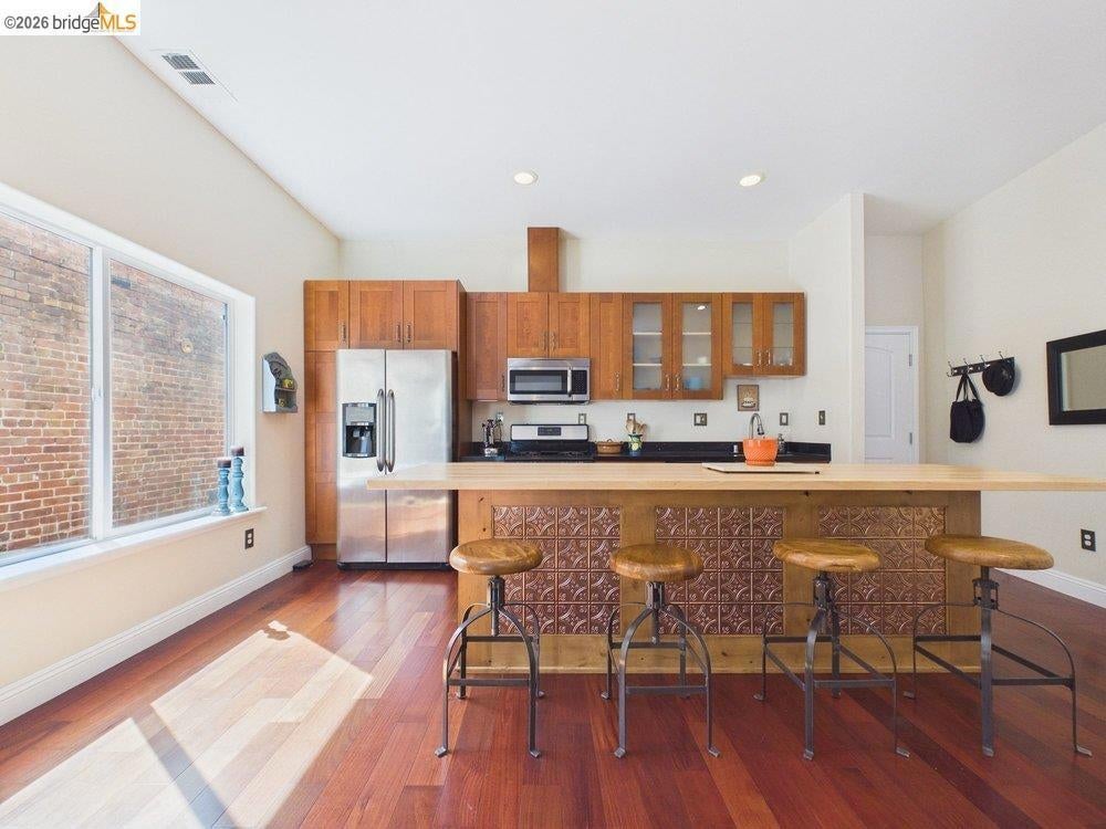 Photo of Listing #41127841