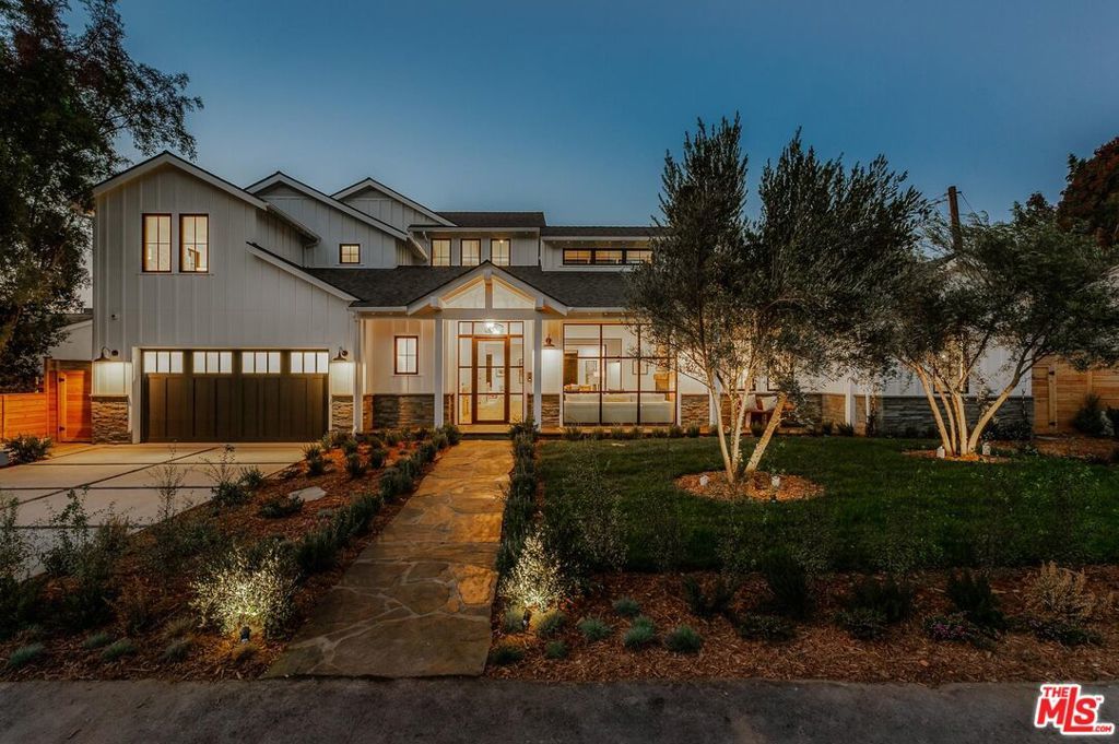 Photo of Listing #26666421