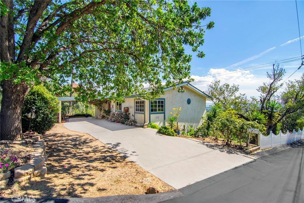 Photo of Listing #SR26050262