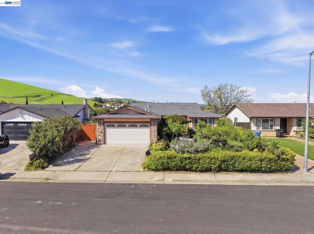 Photo of Listing #41127868