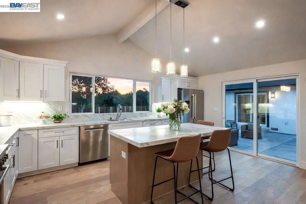 Photo of Listing #41127871