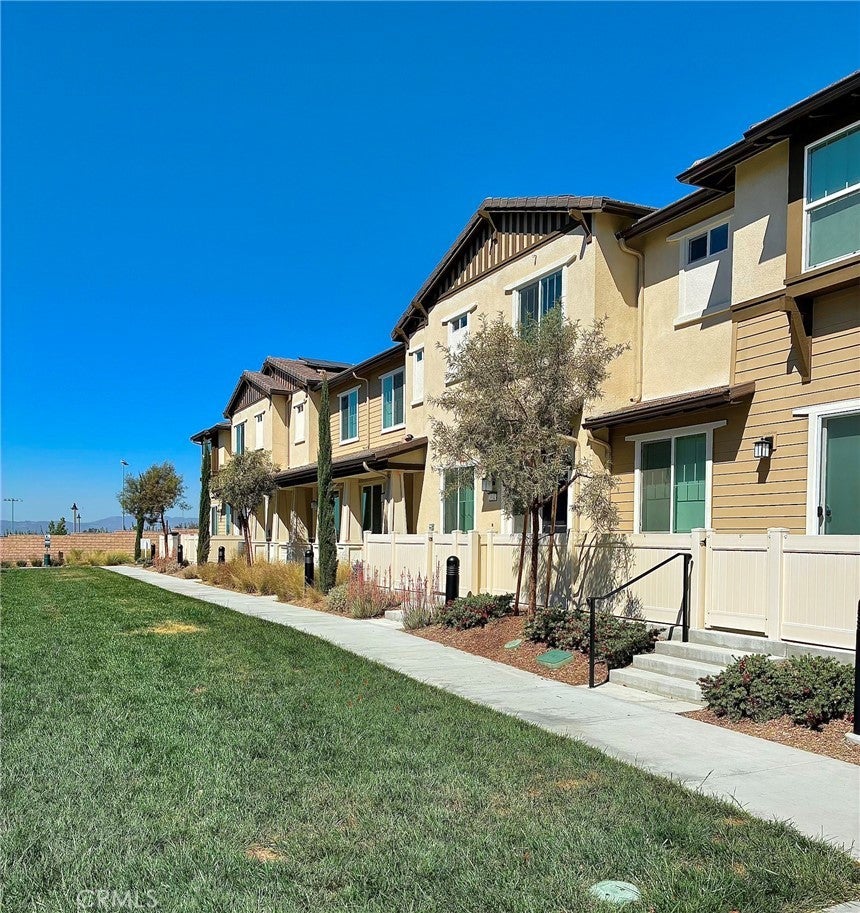 Photo of Listing #SW26054069