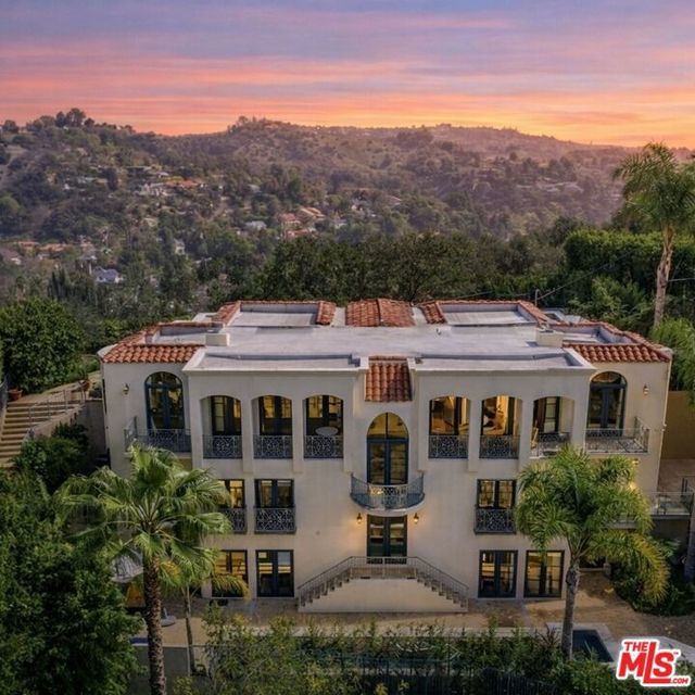3110 Benedict Canyon Drive, Beverly Hills